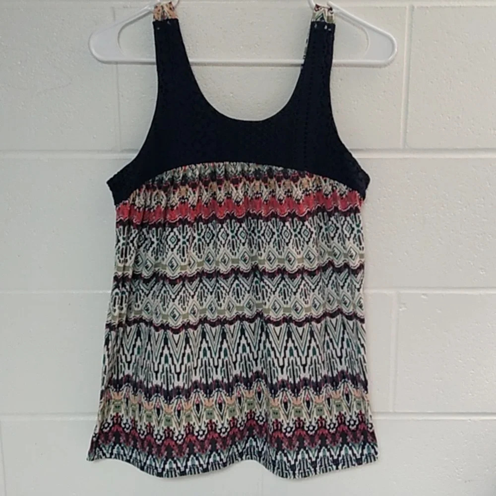 MAURICES SUMMER TEE SHIRT, KNIT, TANK, SHELL WITH CROCHET LACE DETAIL